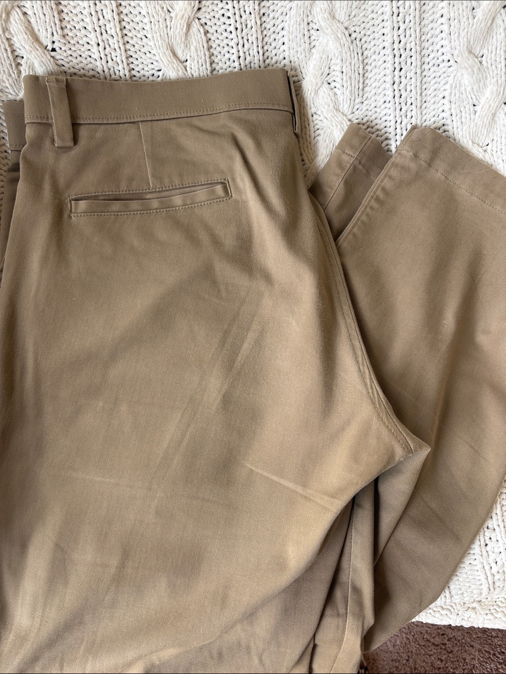 Haggar Men's Chino Pants in Khaki Tan